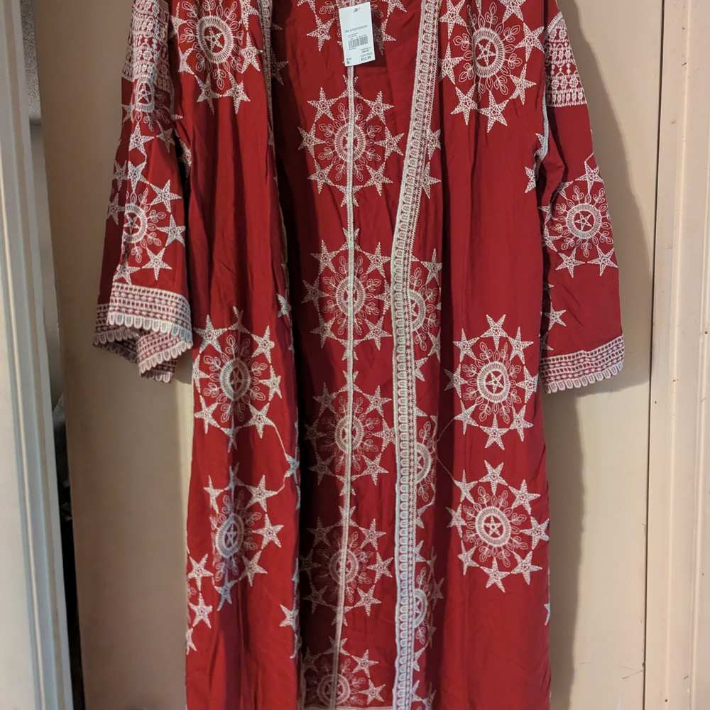 Cato Red and White Embroidered Women's Robe